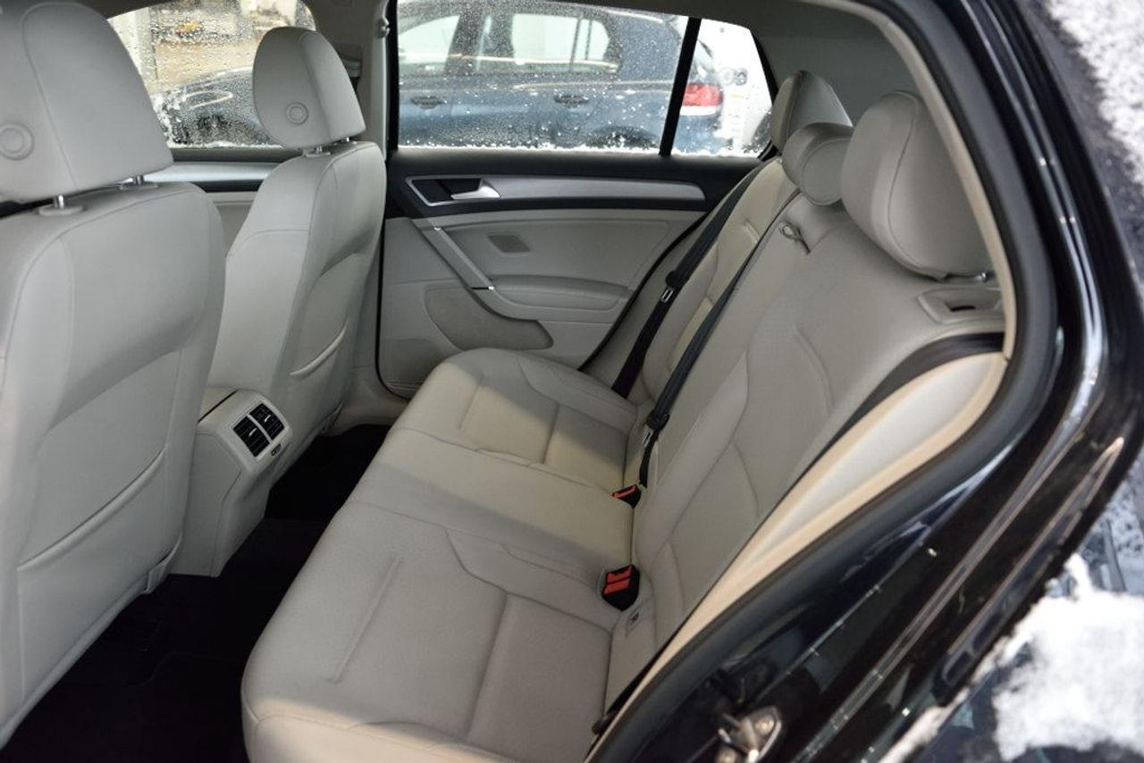 664577.11686163