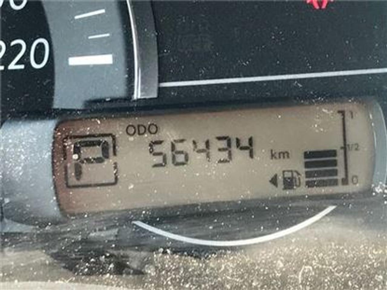 664586.11686334