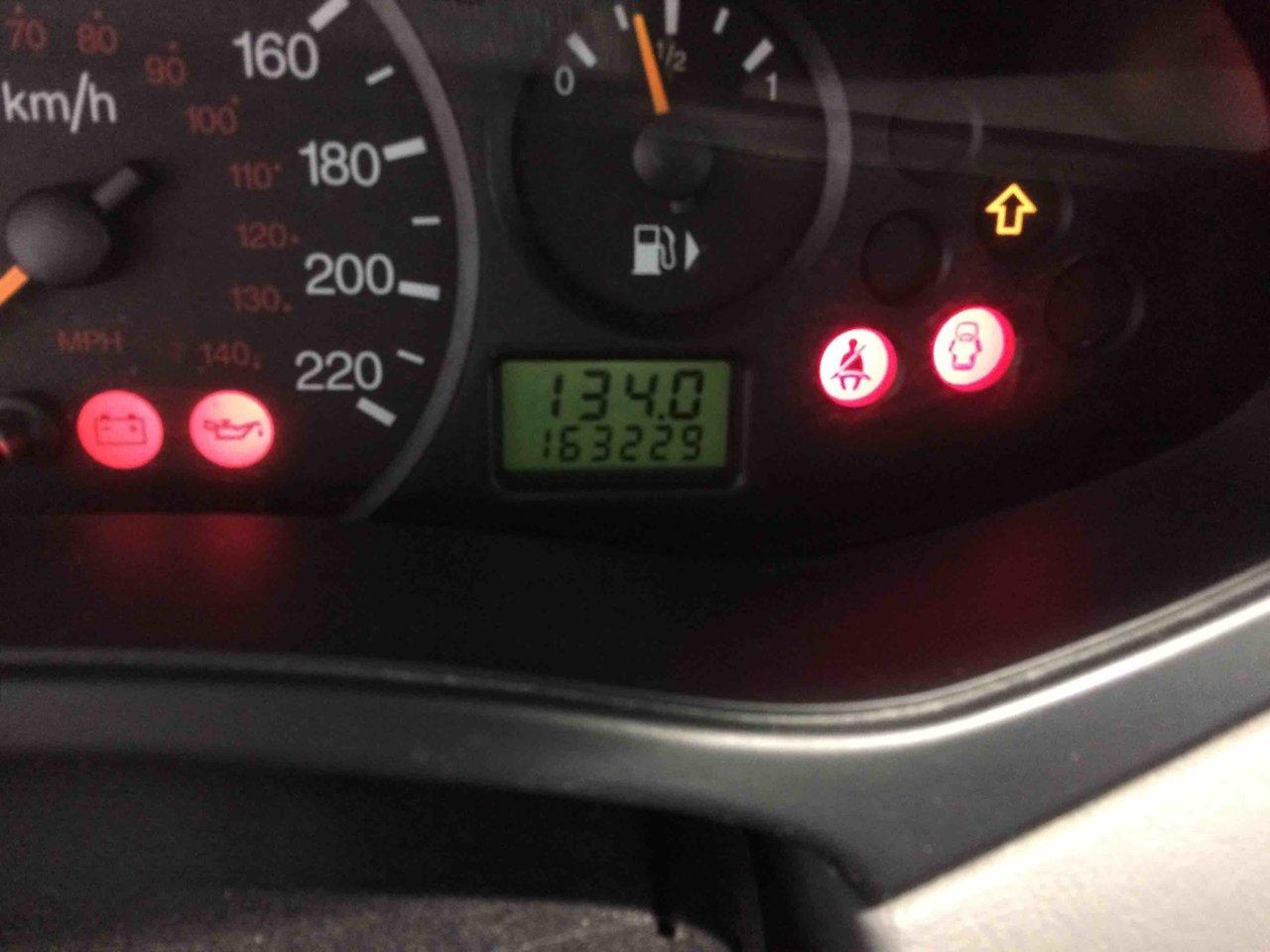 664597