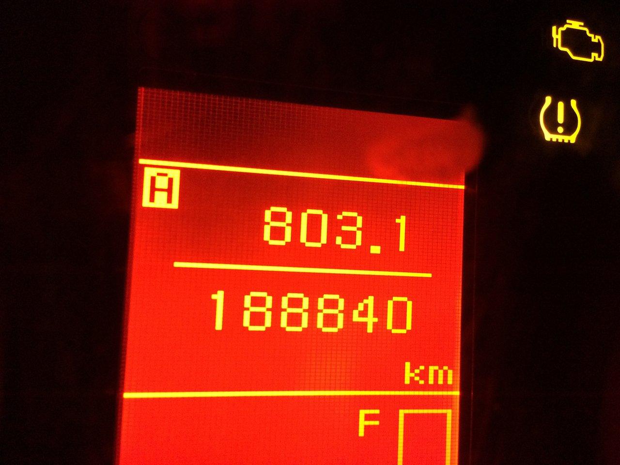 664610