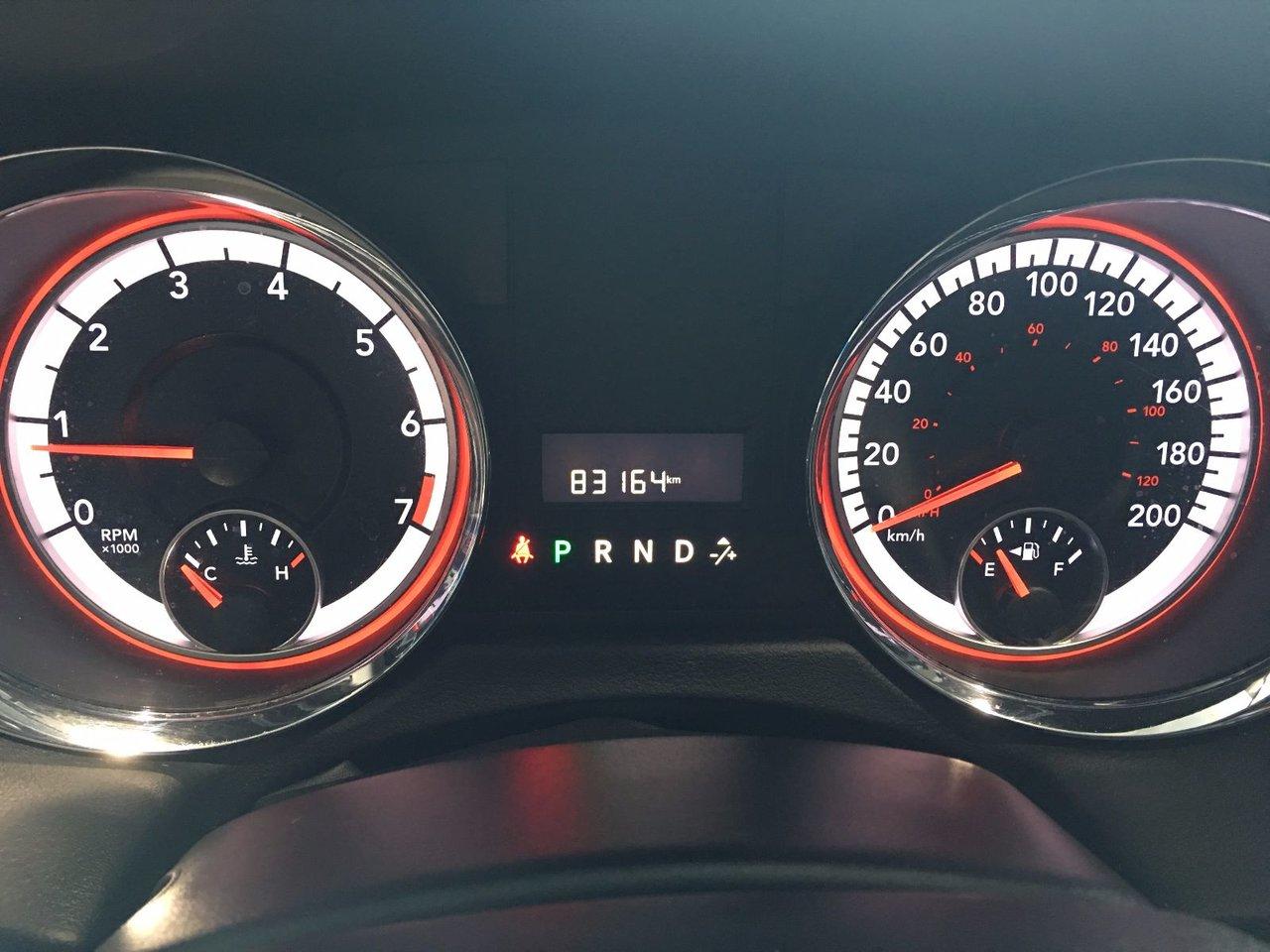664637