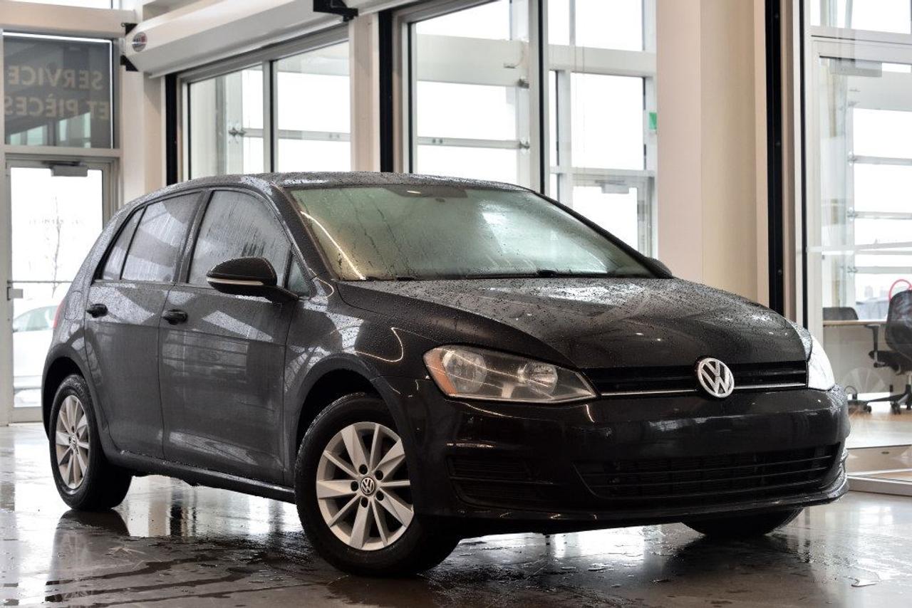 <a href=https://www.vaudreuilvolkswagen.com/occasion/Volkswagen-Golf-2015.html>https://www.vaudreuilvolkswagen.com/occasion/Volkswagen-Golf-2015.html</a>

Modèle 4 portes Trendline avec régulateur de vitesse, Bluetooth avec commandes vocales, bancs chauffants, roues en alliage de 15. Retour de location, un seul propriétaire.        Possibilité dextension de 2 ans ou 40 000 kms de la garantie dorigine avec la certification supérieure Volkswagen        Aucunes obligations bancaires, aucuns frais cachés        Mise en service : 19 mars 2015        Bienvenue chez Vaudreuil Volkswagen!