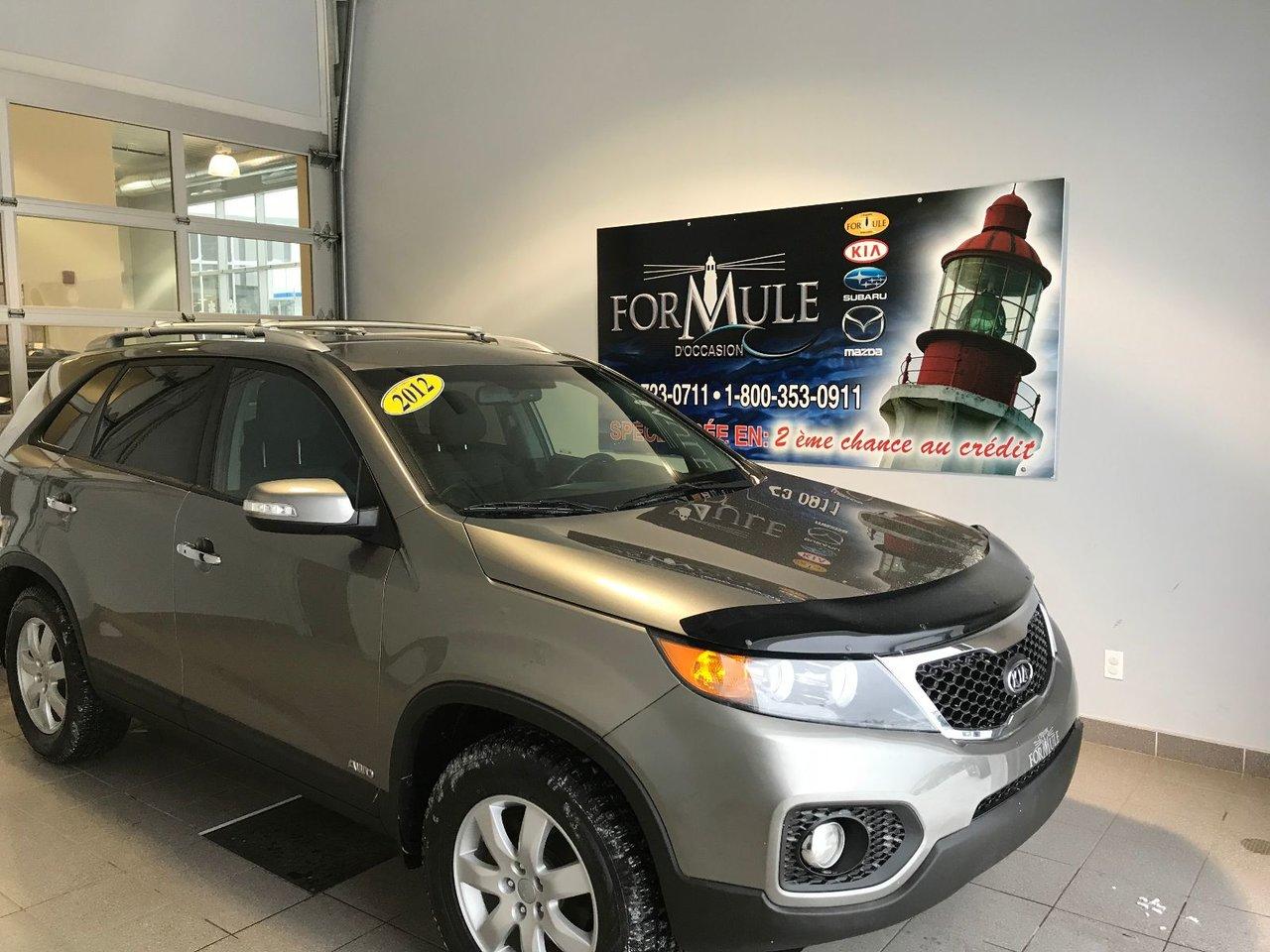 <a href=https://www.autoaubaine.com/Kia-Sorento-c6974990.html>https://www.autoaubaine.com/Kia-Sorento-c6974990.html</a>

Kia Sorento LX 2012\n\nRégulateur de vitesse, Essuie-glaces intermittents, Anti-démarreur, Freins ABS, Contrôle de stabilité, Coussin gonflable conducteur, Coussins gonflables latéraux, Lecteur CD, Lecteur MP3, Portes électriques, Vitres électriques, Air climatisé, Lampes de lecture arrière, Sièges chauffants, Volant ajustable, Tapis protecteurs, Volant gainé de cuir, Phares automatiques, Rétroviseur électrique, Direction assistée, Rétroviseurs chauffants, Coussins gonflables arrière pour la tête, Sièges tissu, Démarrage sans clé, Freins à disque, Sièges chauffants - Avant, Jantes en alliage, Antipatinage, Phares antibrouillards, Verrous de sécurité pour enfants, Sièges baquets, Technologie Bluetooth intégrée, Coussin gonflable - Commutateur de mise en/hors fo, Rétroviseur à atténuation automatique, Aluminium, Climatisation\n\nPOUR LE PLUS GRAND CHOIX À UN SEUL ENDROIT, LE MEGA CENTRE DE LUSAGÉ DANS LEST DU QUÉBEC. COUVRANT LA GRANDE RÉGION DE RIMOUSKI, MATANE, MONT-JOLI, RIVIÈRE-DU-LOUP, STE-ANNE DES MONTS, MATAPÉDIA,GASPÉSIE... CONTACTEZ-NOUS SANS FRAIS AU 1-877-864-3666 LIVRAISON PARTOUT AU QUÉBEC.