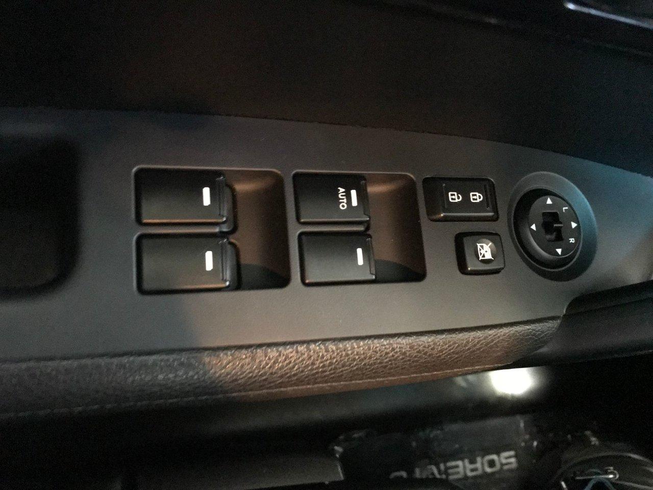 664643