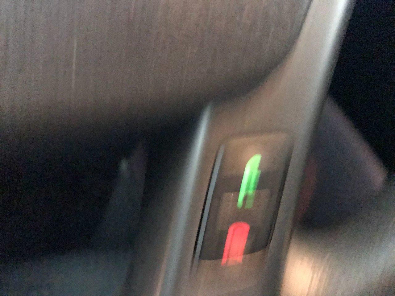 664643