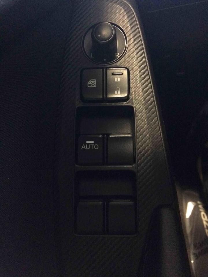 664656