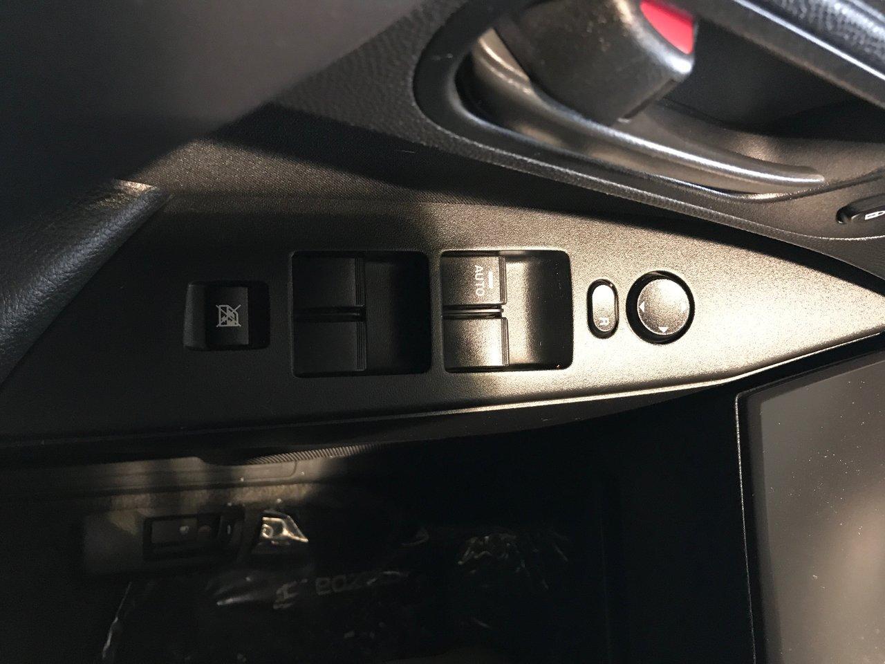 664676