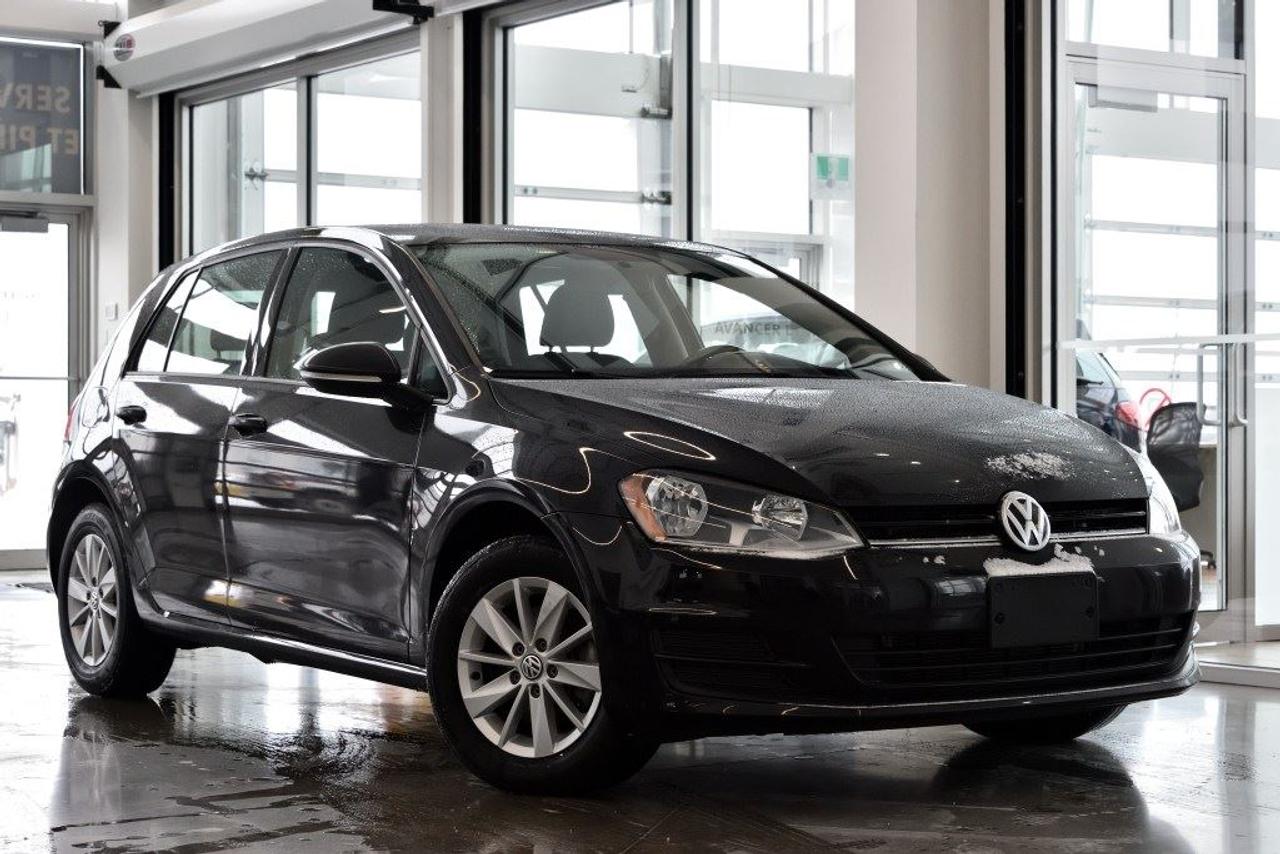 <a href=https://www.vaudreuilvolkswagen.com/occasion/Volkswagen-Golf-2016.html>https://www.vaudreuilvolkswagen.com/occasion/Volkswagen-Golf-2016.html</a>

Modèle Trendline, moteur 1.8T de 170HP, équipé de App Connect, Écran tactile, Bluetooth, Volant gainé de cuir multifonctionnel, Roues 15, régulateur de vitesse, miroirs électriques chauffants, bancs chauffants et Air Climatisé. Un seul propriétaire.     Possibilité dextension de 2 ans ou 40 000 kms de la garantie dorigine avec la certification supérieure Volkswagen    Aucunes obligations bancaires, aucuns frais cachés    Mise en service : 30 Avril 2016    ***************************************************************************************Bienvenue chez Vaudreuil Volkswagen, notre concession est située à seulement 10 minutes de Montréal et, ici, le personnel vous accueille dans une ambiance familiale et souriante. Nous vous offrons une livraison rapide en 24 heures*, et celle-ci est disponible partout au Québec*. Nos spécialistes de la finance vous offre la 1 ère, 2e ou 3e chance au crédit et vous obtiendrez également sur les véhicules doccasions certifiés des taux à partir de 0 %* !! Ici, tous nos véhicules Volkswagen sont inspectés, reconditionnés avec des pièces dorigines, certifiés par nos techniciens Volkswagen, donc, garanties lorsque vous quittez la concession. Vous obtenez donc un véhicule en parfaite condition, de qualité supérieure, et ce, surpassant les normes de lindustrie! Les meilleurs avantages du marché de lautomobile vous sont maintenant offerts sous un même toit !! Véhicule déchange ? Pas de problème! Nous achetons votre véhicule et ce, même si vous nachetez pas chez nous! Ici chez Vaudreuil Volkswagen, on soccupe de tout et surtout de vous! ************************************************************************************** * Détails en concession Welcome to Vaudreuil Volkswagen, our dealership is only 10 minutes from Montreal and here, the staff will greet you in a family and smiling atmosphere. We offer you a fast delivery in only 24 hours*, available across the entire Quebec territory*. Our financing specialists offer you 1st, 2nd and 3rd chance credit application and you will also obtain 0% financing on certified pre-owned vehicles!! Here, all our Volkswagen vehicles are thoroughly inspected, reconditioned with original Volkswagen parts, certified by our master technicians and covered by warranty when you leave the dealership. This way you acquire a vehicle in mint condition, high quality, surpassing all market standards! You get the best of automotive business all in one location! You would like to give your car in exchange? We buy your car even if you dont buy from us! At Volkswagen Vaudreuil, we take care of everything, especially you! *Details in store **************************************************************************************