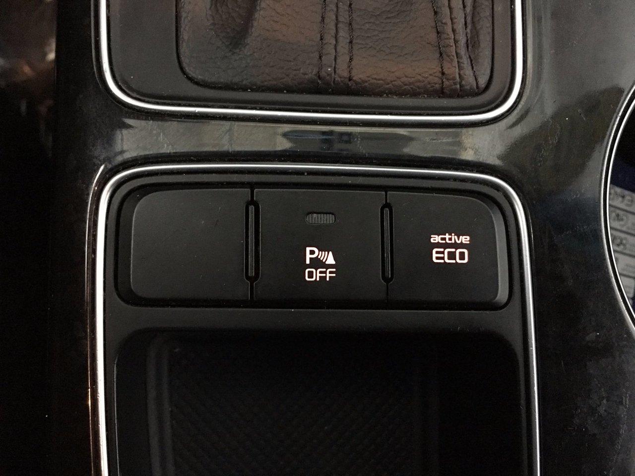 664702