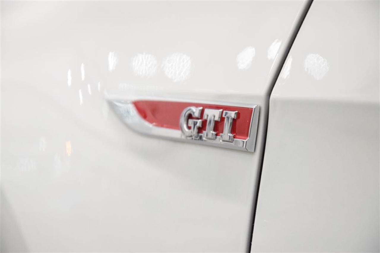 664723