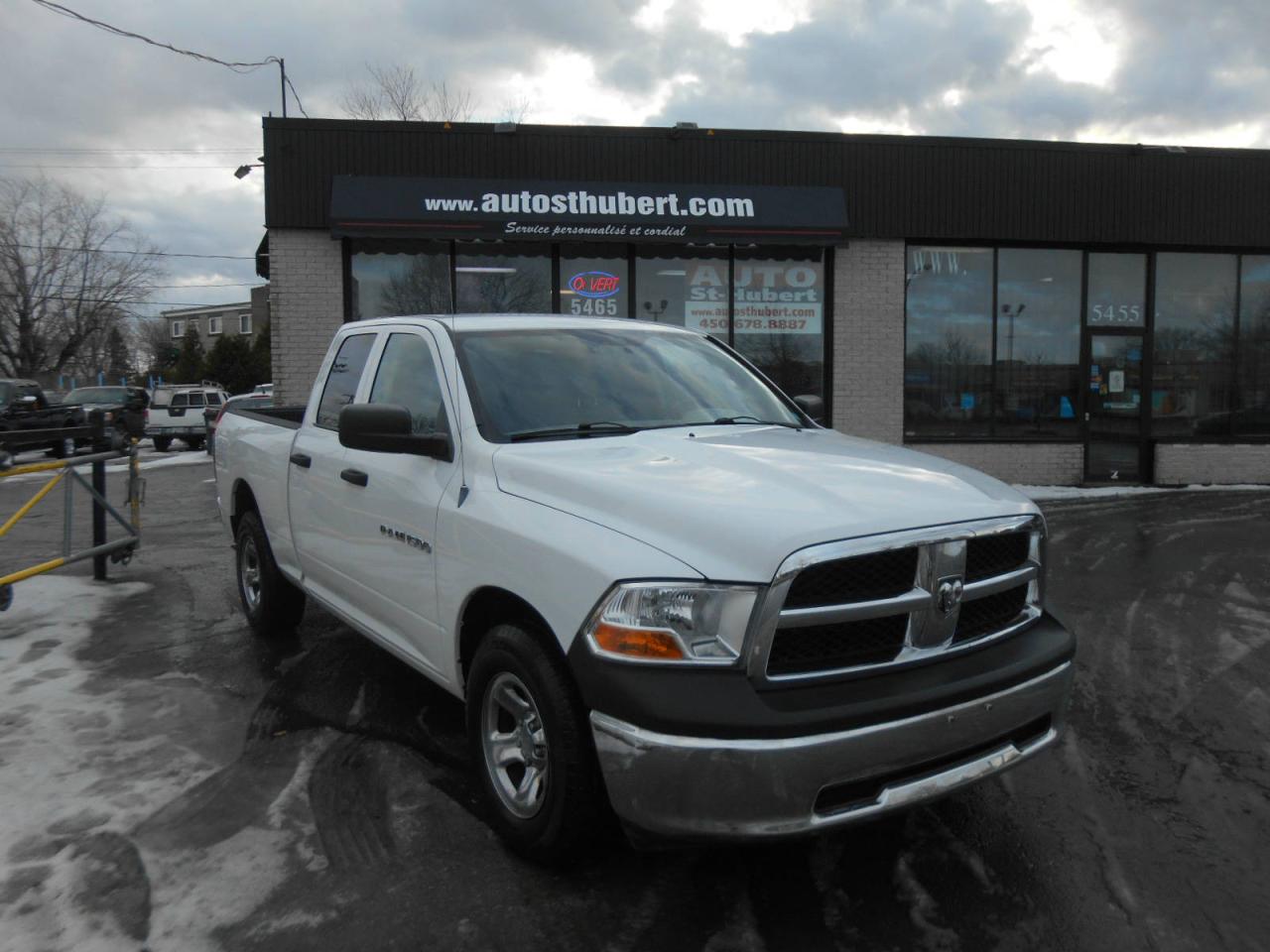 Used 2012 Dodge Ram 1500 ST 4X4 for sale in St-Hubert, QC