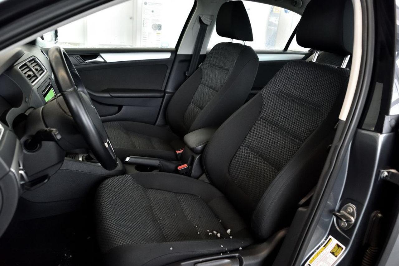 664732.11689373