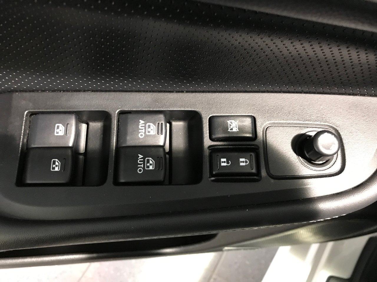 664738