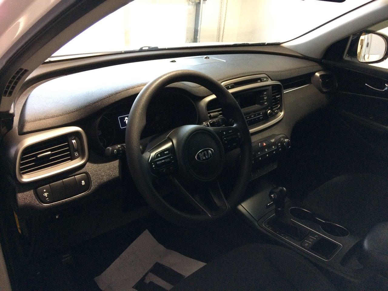 664758