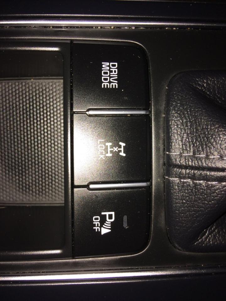 664758