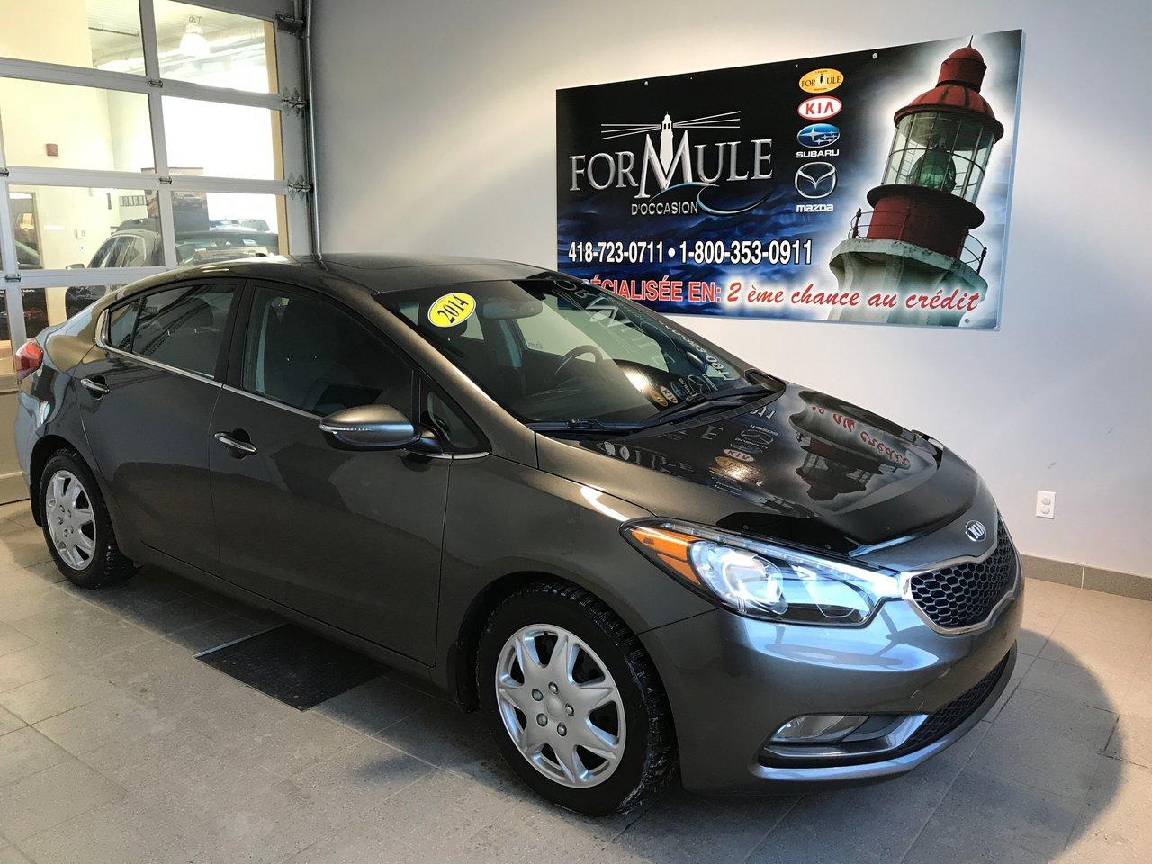 <a href=https://www.autoaubaine.com/Kia-Forte-c6980710.html>https://www.autoaubaine.com/Kia-Forte-c6980710.html</a>

Kia Forte EX 2014\n\nRégulateur de vitesse, Toit ouvrant, Essuie-glaces intermittents, Anti-démarreur, Freins ABS, Contrôle de stabilité, Coussin gonflable conducteur, Coussins gonflables latéraux, Lecteur CD, Lecteur MP3, Portes électriques, Vitres électriques, Air climatisé, Sièges chauffants, Volant ajustable, Tapis protecteurs, Caméra de recul, Rétroviseurs, Volant gainé de cuir, Phares automatiques, Rétroviseur électrique, Direction assistée, Rétroviseurs chauffants, Siège à réglage électrique, Coussins gonflables arrière pour la tête, Freins à disque, Sièges chauffants - Avant, Jantes en alliage, Antipatinage, Phares antibrouillards, Verrous de sécurité pour enfants, Sièges baquets, Technologie Bluetooth intégrée, Rétroviseur à atténuation automatique, Aluminium, Climatisation\n\nPOUR LE PLUS GRAND CHOIX À UN SEUL ENDROIT, LE MEGA CENTRE DE LUSAGÉ DANS LEST DU QUÉBEC. COUVRANT LA GRANDE RÉGION DE RIMOUSKI, MATANE, MONT-JOLI, RIVIÈRE-DU-LOUP, STE-ANNE DES MONTS, MATAPÉDIA,GASPÉSIE... CONTACTEZ-NOUS SANS FRAIS AU 1-877-864-3666 LIVRAISON PARTOUT AU QUÉBEC.