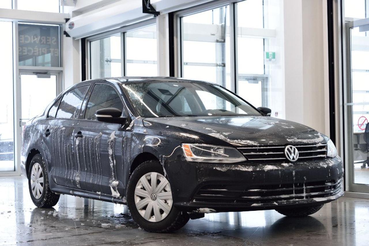 <a href=https://www.vaudreuilvolkswagen.com/occasion/Volkswagen-Jetta-2016.html>https://www.vaudreuilvolkswagen.com/occasion/Volkswagen-Jetta-2016.html</a>

Trendline+ avec ensemble connectivité, App-Connect, Bluetooth, caméra de recul, moteur 1.4 TSI, air climatisé. Jamais accidenté et un seul propriétaire client de la maison.    Possibilité dextension de 2 ans ou 40 000 kms de la garantie dorigine avec la certification supérieure Volkswagen    Aucunes obligations bancaires, aucuns frais cachés    Mise en service : 18 Décembre 2015    Bienvenue chez Vaudreuil Volkswagen!