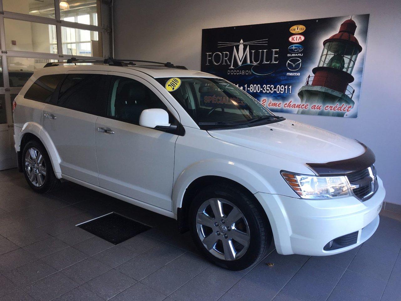 <a href=https://www.autoaubaine.com/Dodge-Journey-c6949612.html>https://www.autoaubaine.com/Dodge-Journey-c6949612.html</a>

Dodge Journey R/T 2010\n\nRégulateur de vitesse, Essuie-glaces intermittents, Anti-démarreur, Freins ABS, Contrôle de stabilité, Coussin gonflable conducteur, Coussins gonflables latéraux, Démarreur à distance, Lecteur CD, Chargeur de CD, Lecteur MP3, Portes électriques, Vitres électriques, Air climatisé, Intérieur en cuir, Lampes de lecture arrière, Volant ajustable, Tapis protecteurs, Volant gainé de cuir, Phares automatiques, Rétroviseur électrique, Direction assistée, Rétroviseurs chauffants, Siège à réglage électrique, Coussins gonflables arrière pour la tête, Siège conducteur - soutien lombaire, Freins à disque, Sièges chauffants - Avant, Antipatinage, Phares antibrouillards, Verrous de sécurité pour enfants, Système de surveillance de la pression des pneus, Sièges baquets, Rétroviseur à atténuation automatique, Climatisation\n\nPOUR LE PLUS GRAND CHOIX À UN SEUL ENDROIT, LE MEGA CENTRE DE LUSAGÉ DANS LEST DU QUÉBEC. COUVRANT LA GRANDE RÉGION DE RIMOUSKI, MATANE, MONT-JOLI, RIVIÈRE-DU-LOUP, STE-ANNE DES MONTS, MATAPÉDIA,GASPÉSIE... CONTACTEZ-NOUS SANS FRAIS AU 1-877-864-3666 LIVRAISON PARTOUT AU QUÉBEC.