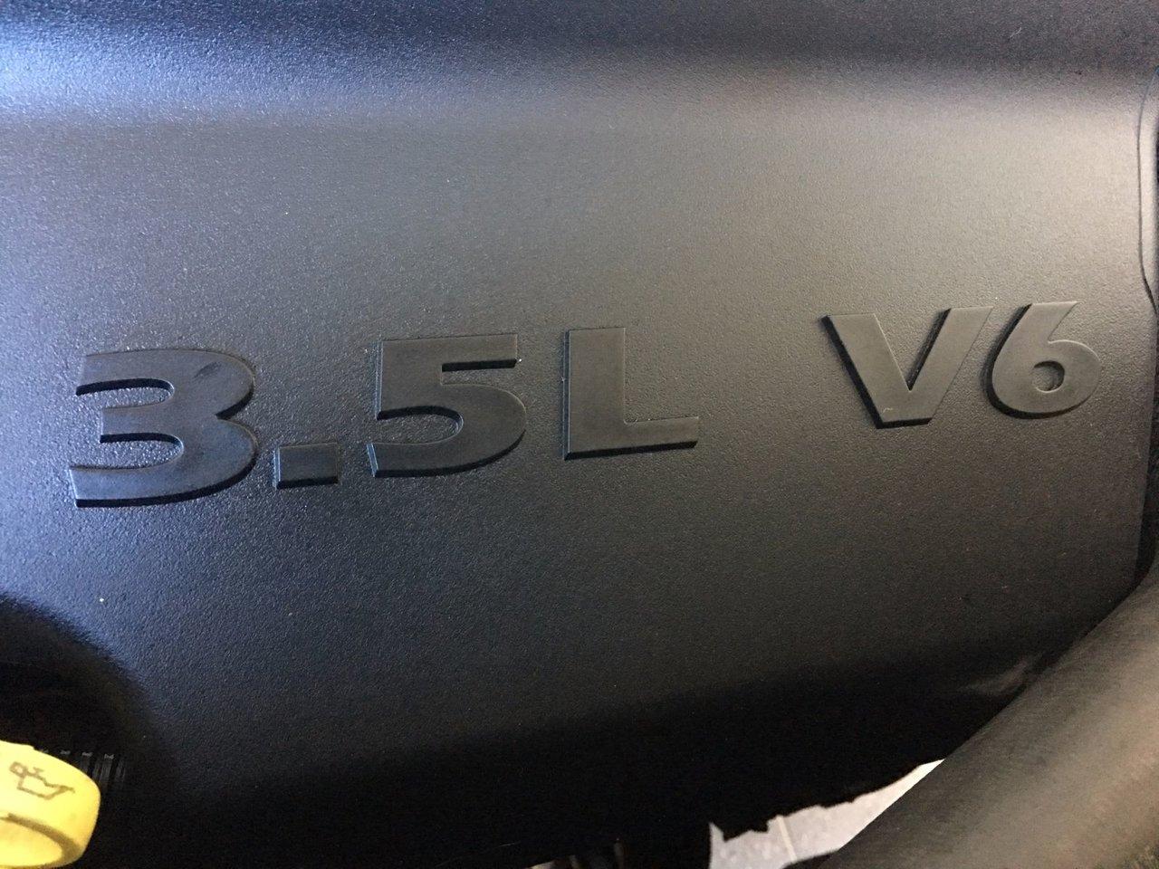 664858