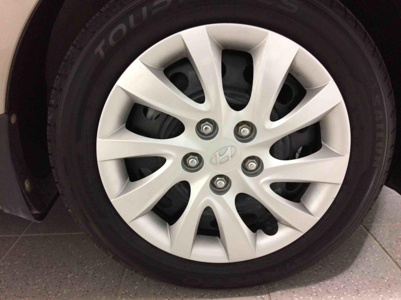 664885