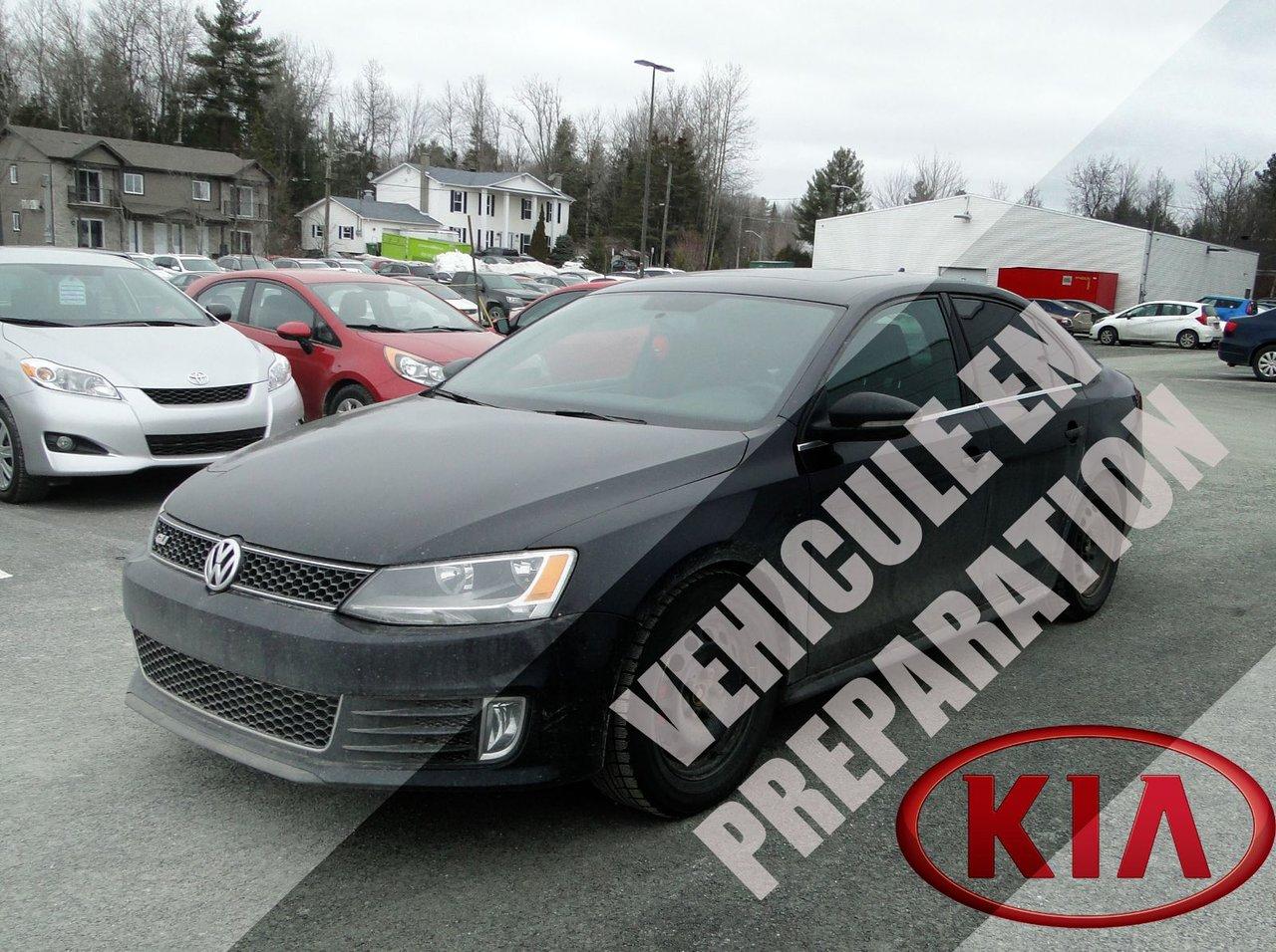 Used 2014 Volkswagen Jetta GLI for sale in Sherbrooke, QC