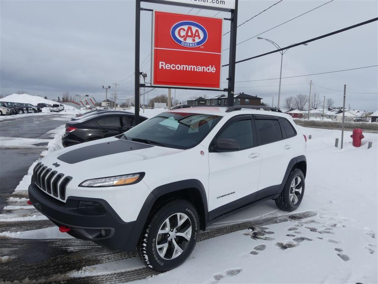 Used 2016 Jeep Cherokee 4x4 Awd for sale in Lévis, QC