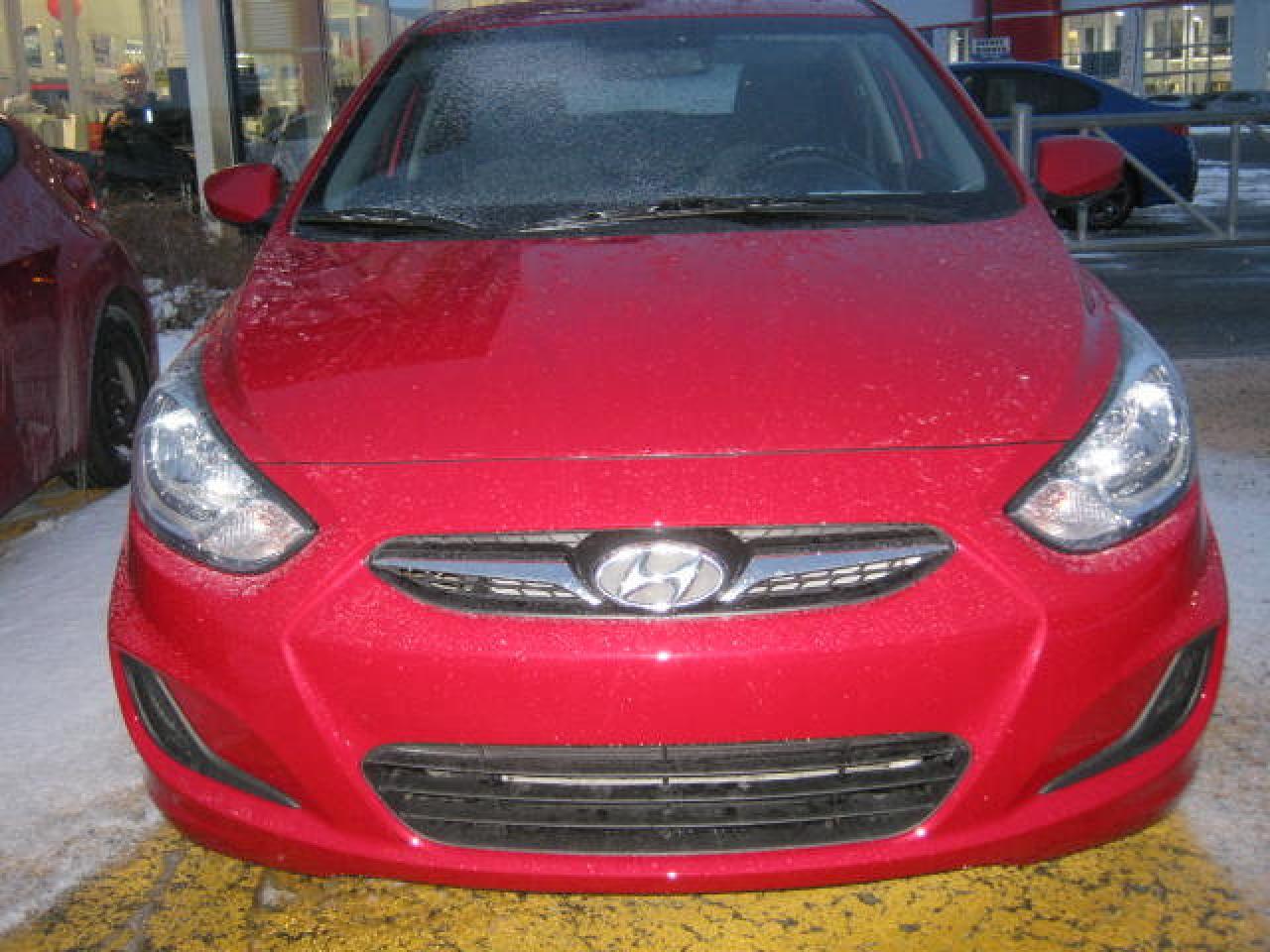 Used 2013 Hyundai Accent GL for sale in St-Hyacinthe, QC