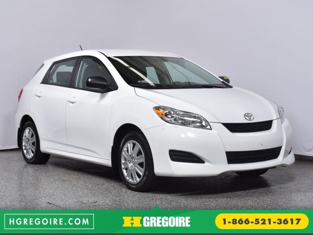 Used 2014 Toyota Matrix 4DR WGN MAN FWD for sale in St-Léonard, QC