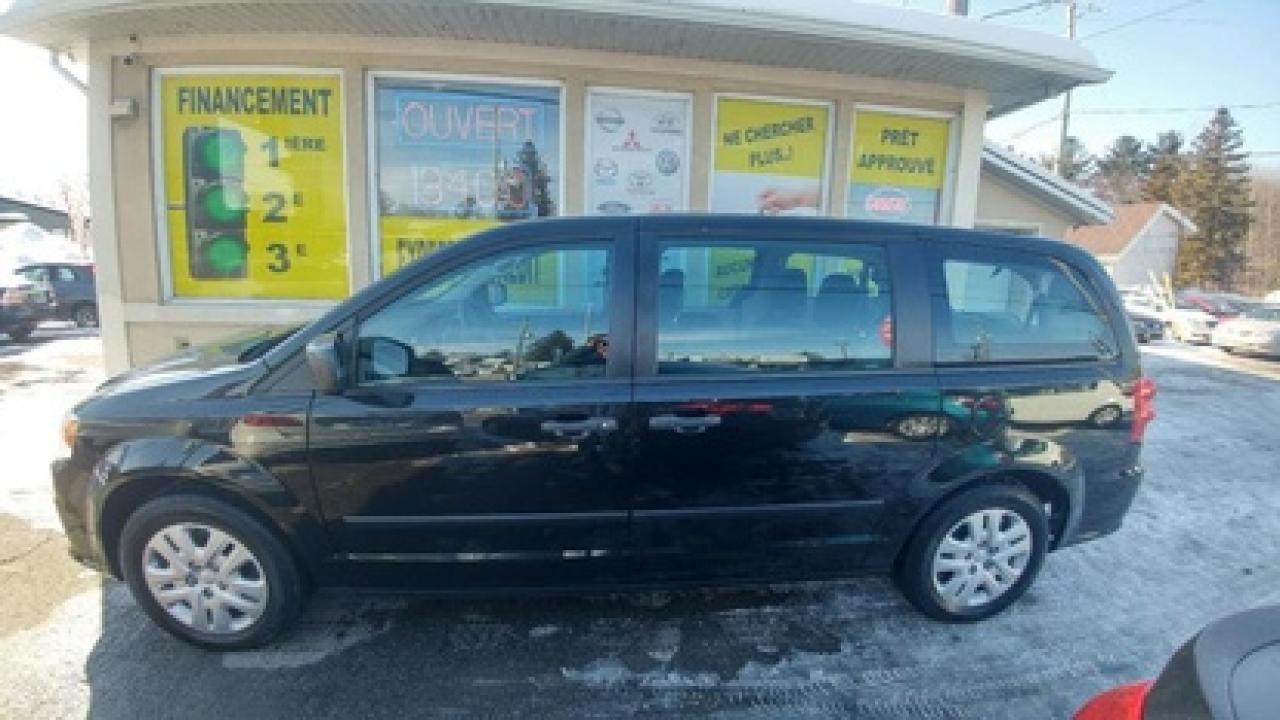 Used 2015 Dodge Grand Caravan Ensemble Valeur plus for sale in Terrebonne, QC