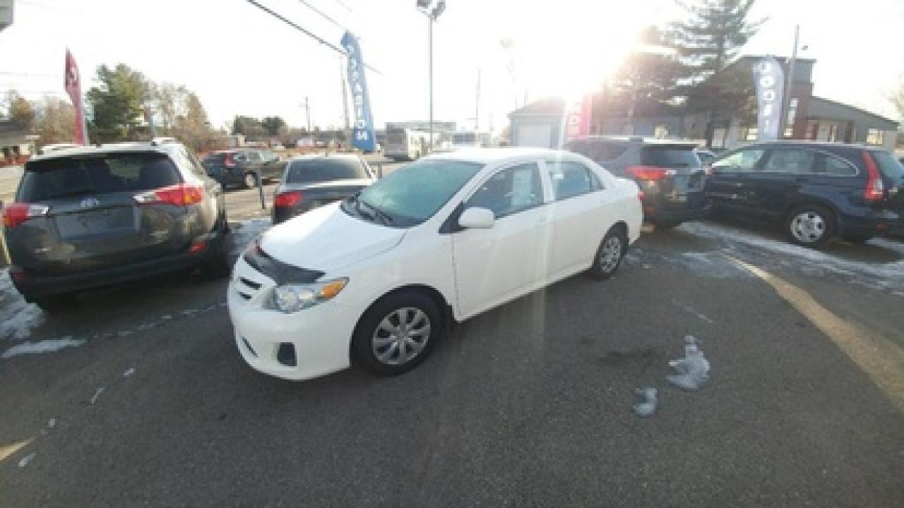 Used 2012 Toyota Corolla Ce/le/s for sale in Terrebonne, QC