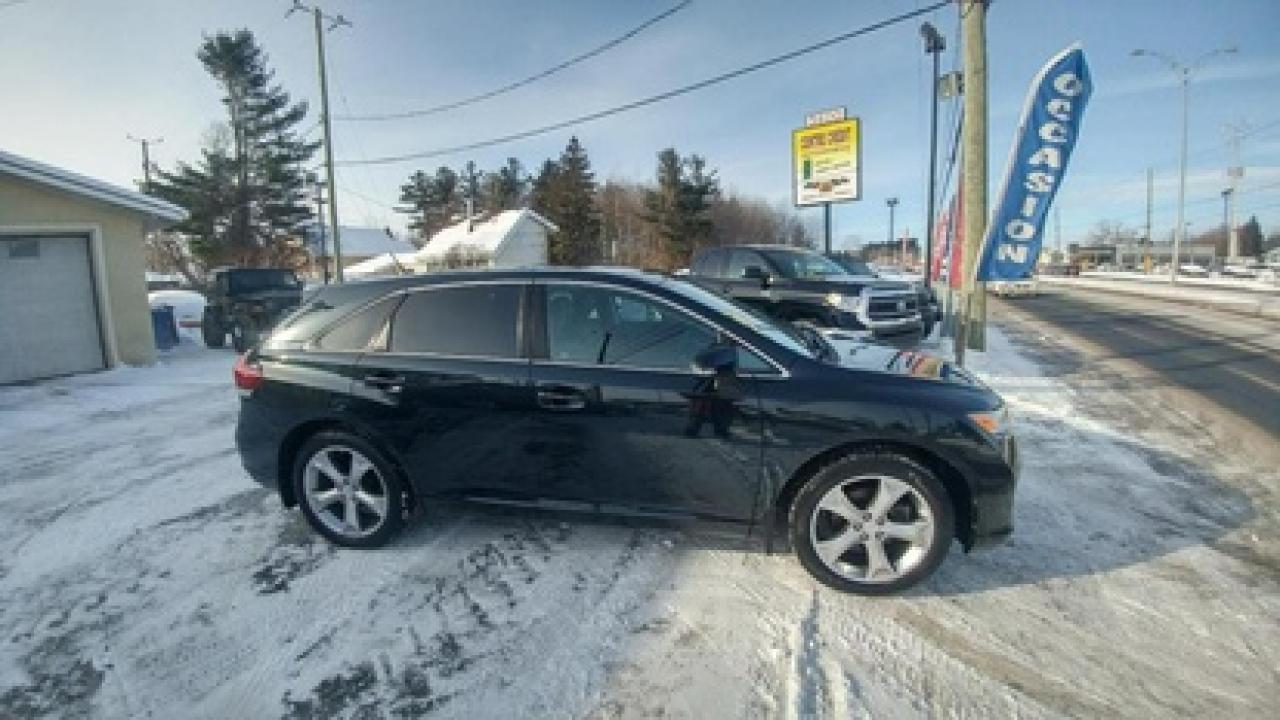 Used 2013 Toyota Venza  for sale in Terrebonne, QC