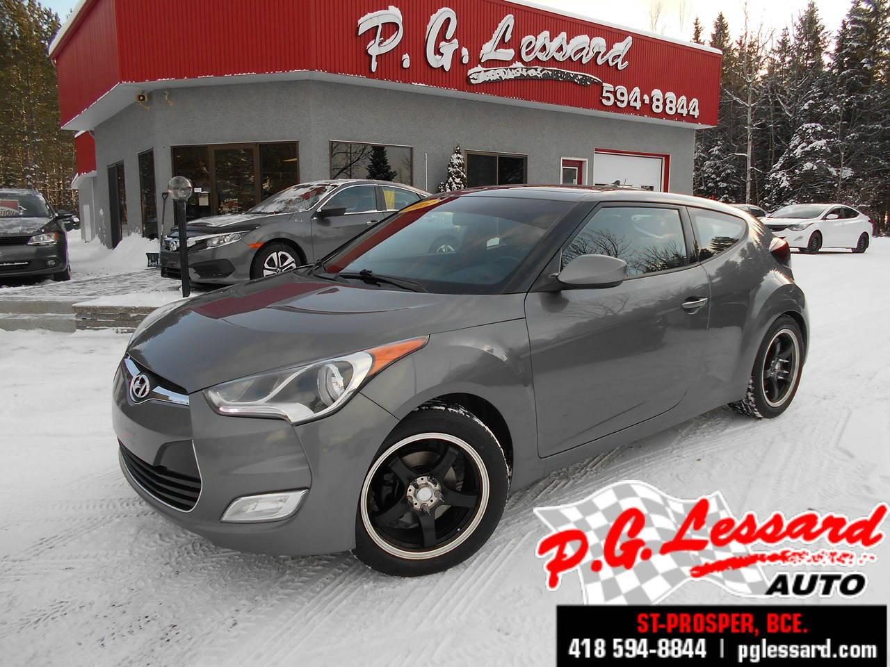 Used 2013 Hyundai Veloster Tech Gps , Toit for sale in St-Prosper, QC