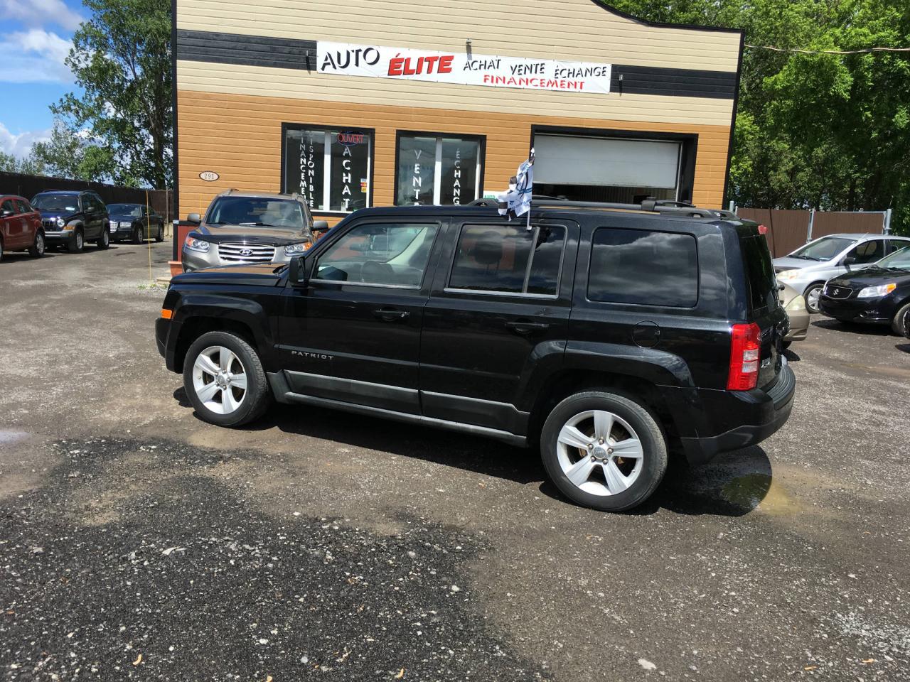 Used 2011 Jeep Patriot 4 RM, 4 portes, North for sale in St-Sulpice, QC