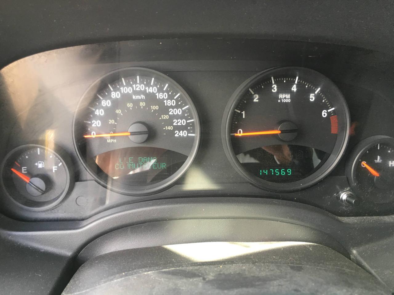 665677