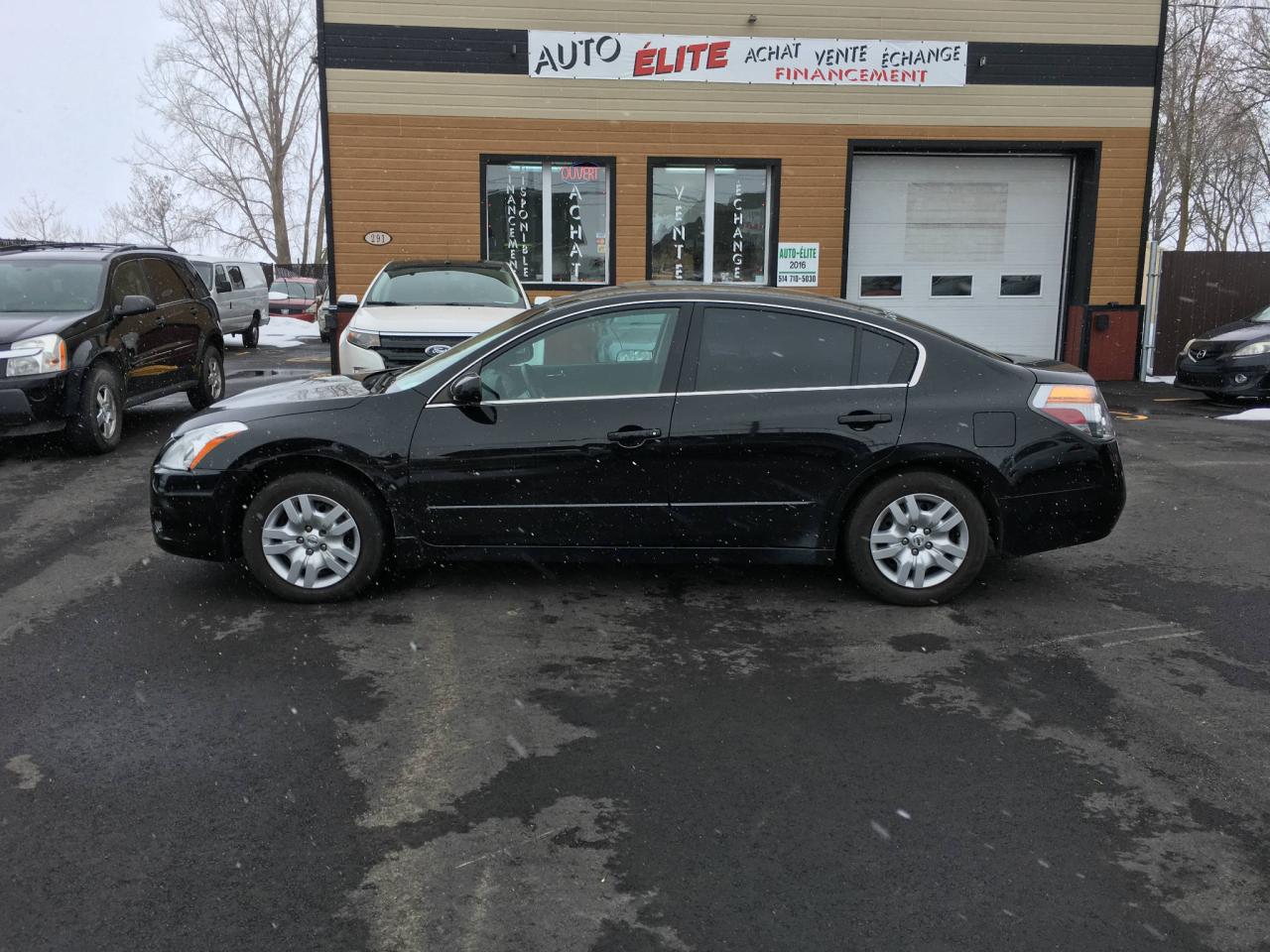 Used 2012 Nissan Altima Berline 4 portes I4, boîte manuelle, 2,5 for sale in St-Sulpice, QC