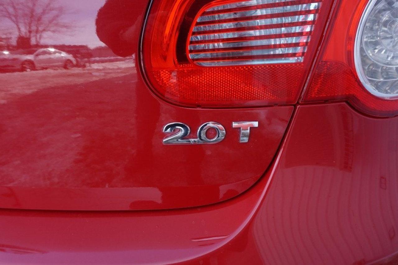 665703