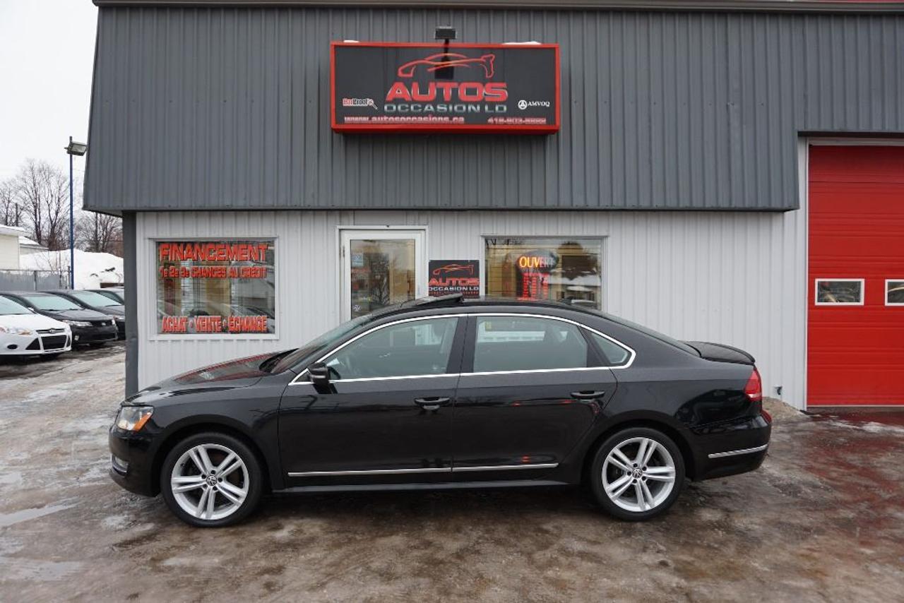 <a href=https://www.autosoccasions.ca/occasion/Volkswagen-Passat-2014.html>https://www.autosoccasions.ca/occasion/Volkswagen-Passat-2014.html</a>

VOLKSWAGEN PASSAT TDI 2014 Édition!!!! HIGHLINE TDI TURBO DIESEL 2.0 LITRES ** LE GROS MODÈLE : CUIR SUÈDE TOIT OUVRANT GPS NAVIGATION MAGS CAMERA RECULE DÉMARREUR RADIO FENDER -- TRANSMISSION AUTOMATIQUE 6 RAPPORTS Avec Shift-Tronic au Volant -- AVEC SEULEMENT 106 000 KM CERTIFIÉ VOLKSWAGEN / 1 SEUL PRIORITAIRE : BALANCE PROLONGATION GARANTIE TDI / 4 CYLINDRES 2.0 Litres TURBO DIESEL TRÈS ÉCONOMIQUE, DURABLE ET TRÈS LUXUEUX (RAPPORT CARPROOF DISPONIBLE) COULEUR EXTÉRIEUR NOIR, INTÉRIEUR EN CUIR NOIR ET SUÈDES /SIÈGES CHAUFFANTS,ÉLECTRIQUES ET MÉMOIRES -- INSPECTION COMPLÈTE INCLUSE -- ÉCHANGE ACCEPTÉ -- FINANCEMENT SUR PLACE À PARTIR 4.99 % -- BALANCE PROLONGATION GARANTIE VOLKS TERMINENT LE 18 DÉCEMBRE 2013 OU 193 000 Km -- POSSIBILITÉ DE GARANTIE PROLONGÉE À PRIX IMBATTABLE. ÉQUIPEMENT COMPLET TDI HIGHLINE : AIR CLIMATISÉ BI-ZONES - RÉGULATEUR VITESSES - DÉMARREUR À DISTANCE - TOIT OUVRANT ÉLECTRIQUE - PHARE ANTI-BROUILLARD - JANTES 18 POUCES / PNEUS DÉTÉ BON - ORDINATEUR DE BORD - SYSTÈME NAVIGATION ET GPS - CAMERA DE RECULE - SYSTÈME AUDIO FENDER - LECTEUR CD-Mp3 - CONTRÔLE AUDIO VOLANT - BLUETOOTH/TÉLÉPHONE - VALISE ÉLECTRIQUE - ATTACHE REMORQUE - VOLANT AJUSTABLE === POUR PLUS DE RENSEIGNEMENTS DEMANDEZ (DAVID.LAMONTAGNE) 418-903-5882 // 418-931-4036 Cell === FINANCEMENT FACILE SUR PLACE 4.99 % NOUS SOMMES OUVERTS 6 JOURS : 2430 BOUL GUILLAUME-COUTURE, LÉVIS G6W-2R5 : AU PLAISIR DE VOUS SERVIR WWW.AUTOSOCCASIONS.CA
