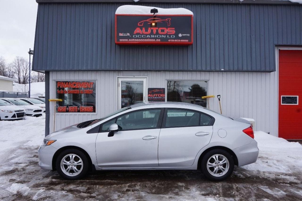 Used 2012 Honda Civic LX for sale in Lévis, QC