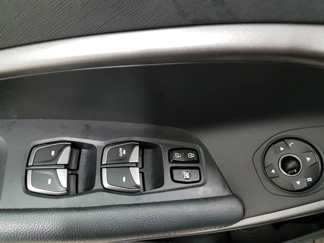 665771.11713383