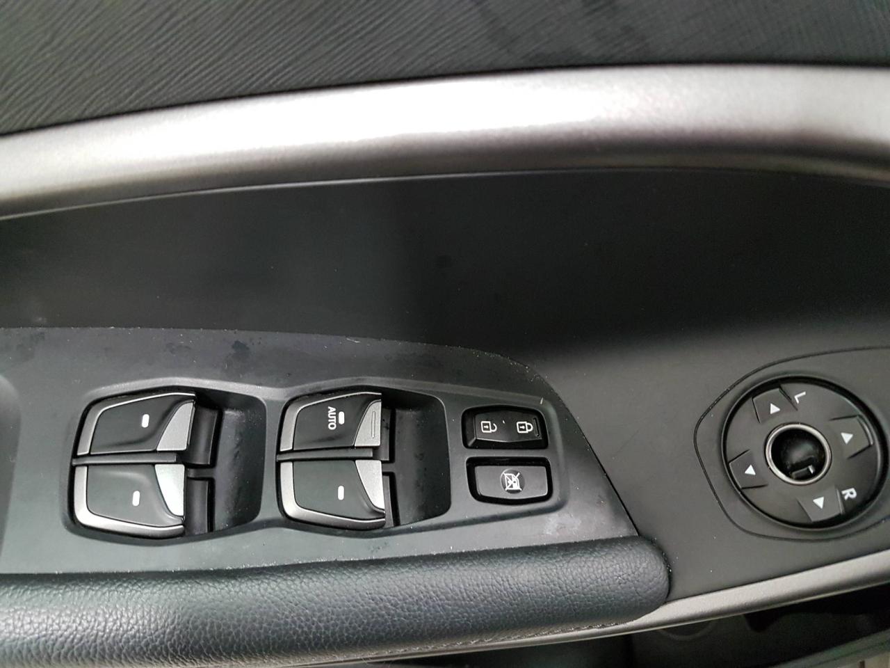 665771
