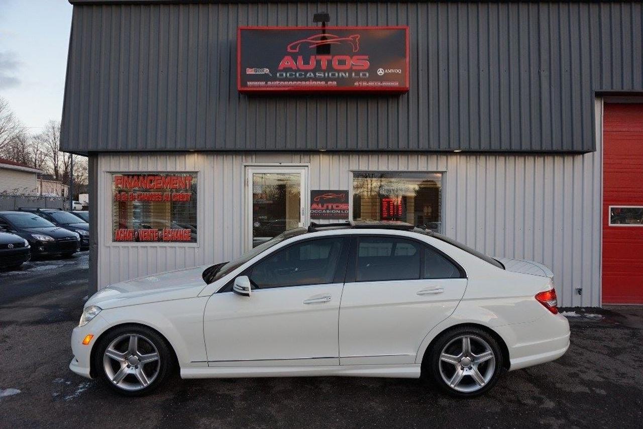 <a href=https://www.autosoccasions.ca/occasion/MercedesBenz-CClass-2011.html>https://www.autosoccasions.ca/occasion/MercedesBenz-CClass-2011.html</a>

MERCEDES-BENZ C-CLASS C 350 4MATIC 2011 Édition C350 V-6 3.5 Litres 4MATIC TRACTION INTÉGRALE ** LE GROS MODÈLE : INCLUS 8 ROUES MAGS ÉTÉ/HIVER -- TRANSMISSION AUTOMATIQUE 7 RAPPORTS Avec Mode Shift-Tronic -- AVEC SEULEMENT 86 700 KM CERTIFIÉ MERCEDES BENZ / ANCIEN PROPRIÉTAIRE MONSIEUR 65 ANS : JAMAIS ACCIDENTÉ / 6 CYLINDRES 3.5 Litres PUISSANT, DURABLE ET TRÈS LUXUEUX (JAMAIS ACCIDENTÉ : RAPPORT CARPROOF INCLUS) COULEUR EXTÉRIEUR BLANC PERLE, INTÉRIEUR EN CUIR BEIGE / SIÈGES CHAUFFANTS-ÉLECTRIQUES ET MÉMOIRES. INSPECTION COMPLÈTE INCLUSE -- ÉCHANGE ACCEPTÉ -- FINANCEMENT SUR PLACE À PARTIR 4.99 % -- GARANTIE INCLUS : 1 MOIS OU 1700 KM MOTOPROPULSEUR -- POSSIBILITÉ DE GARANTIE PROLONGÉE À PRIX IMBATTABLE Avec Caa et Groupe Ppp. ÉQUIPEMENT COMPLET C350 4MATIC : AIR CLIMATISÉ BI-ZONES - RÉGULATEUR DE VITESSES - SYSTÈME DE NAVIGATION ET GPS - SENSOR DE RECULE - DÉMARRAGE SANS CLÉ - PHARE ANTI-BROUILLARD - PHARE AU XÉNON - TOIT OUVRANT ÉLECTRIQUE - TOIT PANORAMIQUE - JANTES 18 POUCE / PNEUS DÉTÉ EXCELLENT - JANTES 17 POUCES / PNEUS DHIVER TRÈS BON - ORDINATEUR DE BORD - LECTEUR CD-Mp3 - CONTRÔLE AUDIO VOLANT - BLUETOOTH/TÉLÉPHONE - TRACTION CONTRÔLE - VOLANT TÉLESCOPIQUE/ÉLECTRIQUE === POUR PLUS DINFORMATION DEMANDEZ (DAVID.LAMONTAGNE) 418-903-5882 // 418-931-4036 Cell === FINANCEMENT FACILE SUR PLACE 4.99 % NOUS SOMMES OUVERTS 6 JOURS : 2430 BOUL GUILLAUME-COUTURE, LÉVIS G6W-2R5 : AU PLAISIR DE VOUS SERVIR WWW.AUTOSOCCASIONS.CA