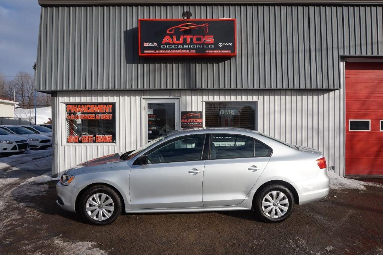 Used 2013 Volkswagen Jetta 2.0l Trendline+ 5 for sale in Lévis, QC