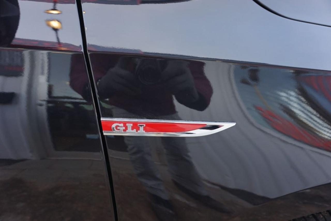 665832