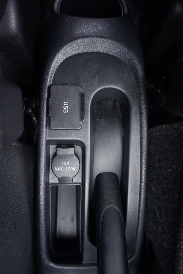 665921