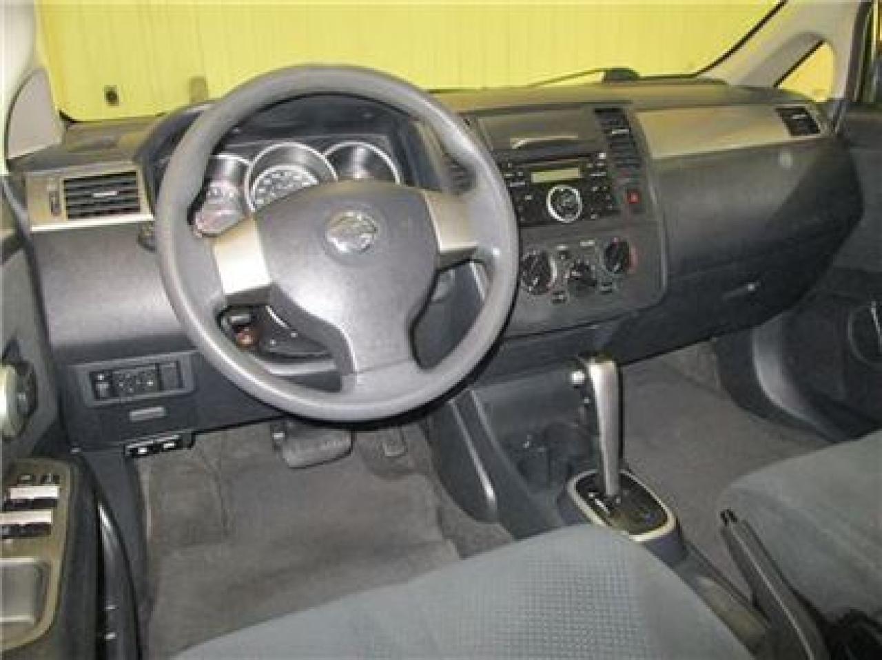 665993