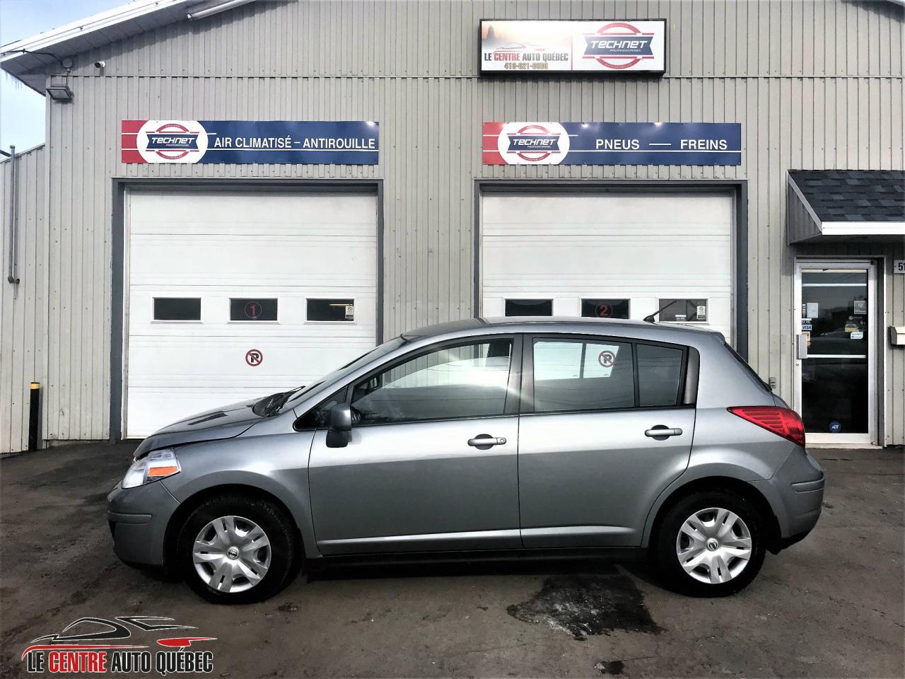 Used 2010 Nissan Versa Hayon 5 portes I4, boîte automatique, 1, for sale in Québec, QC
