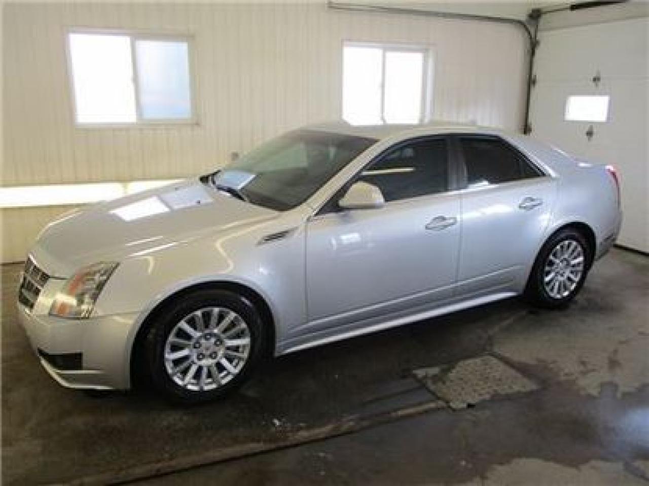 Used 2010 Cadillac CTS Cuir Sièges Ch. A/c for sale in Saint-jerome, QC