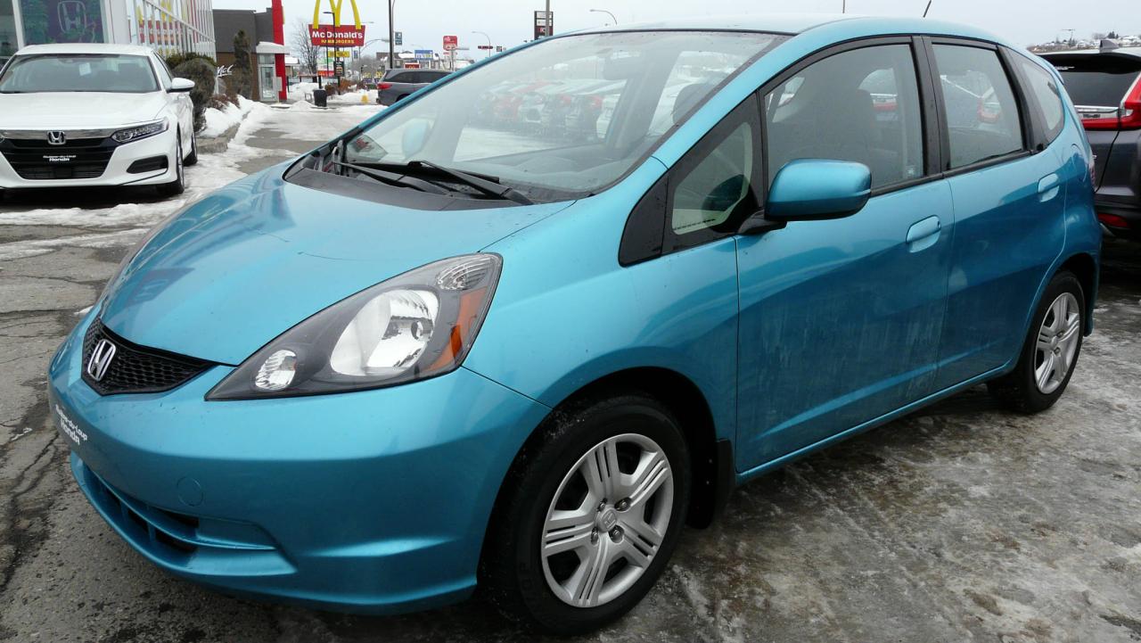 Used 2012 Honda Fit Hayon 5 portes, boîte manuelle, LX for sale in Rivière-Du-Loup, QC