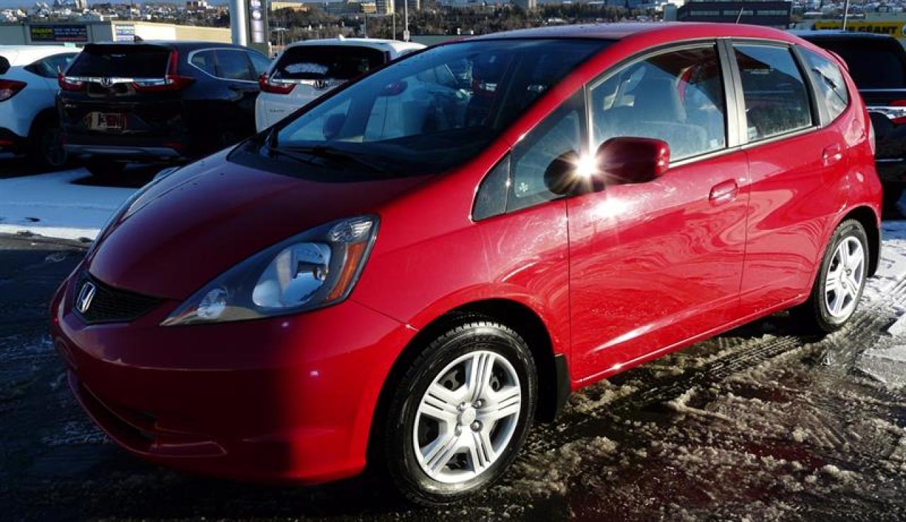Used 2013 Honda Fit 5DR HB LX for sale in Rivière-Du-Loup, QC