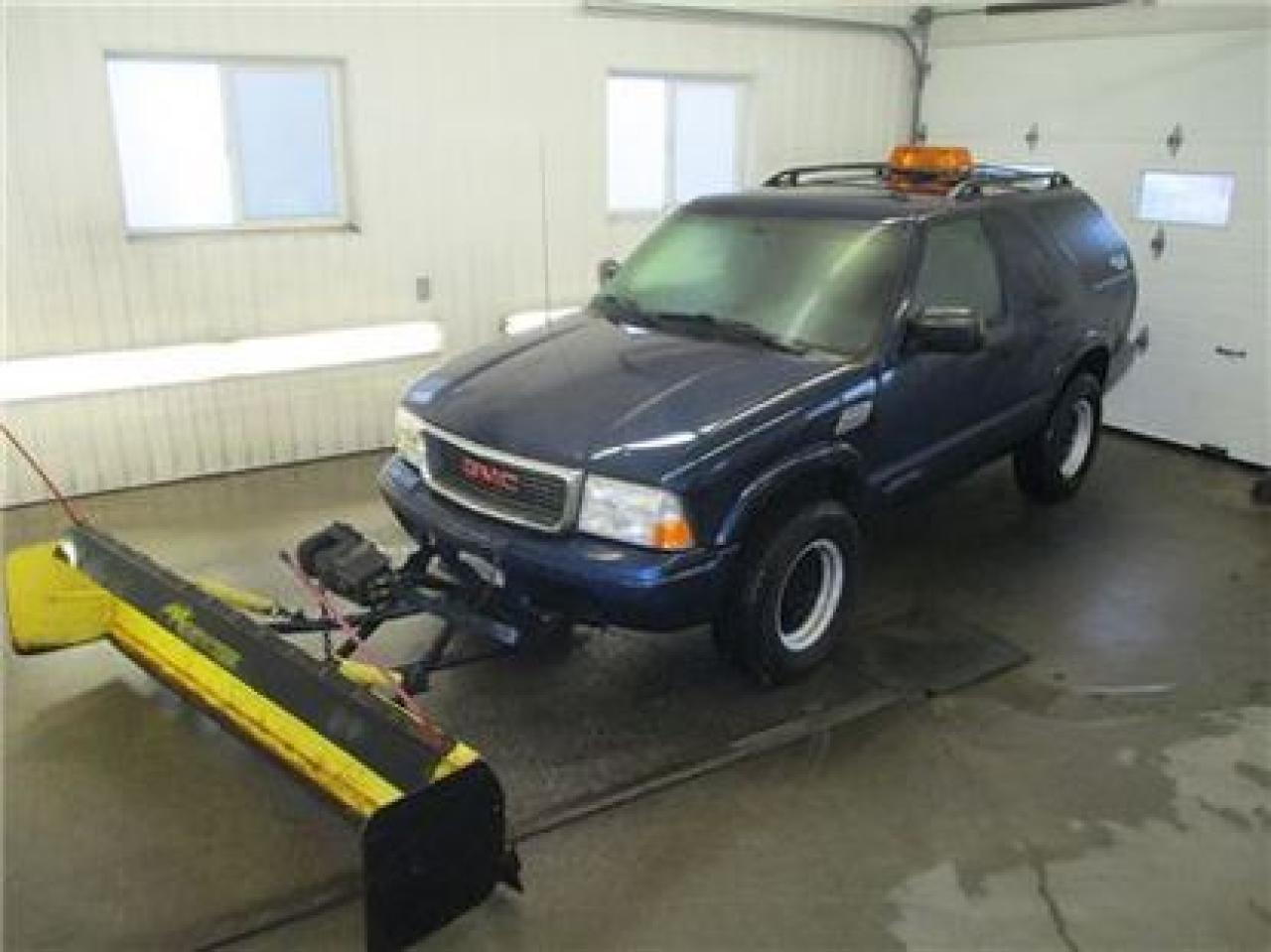 Used 2005 GMC Jimmy 4x4/a/c/attache for sale in Saint-jerome, QC